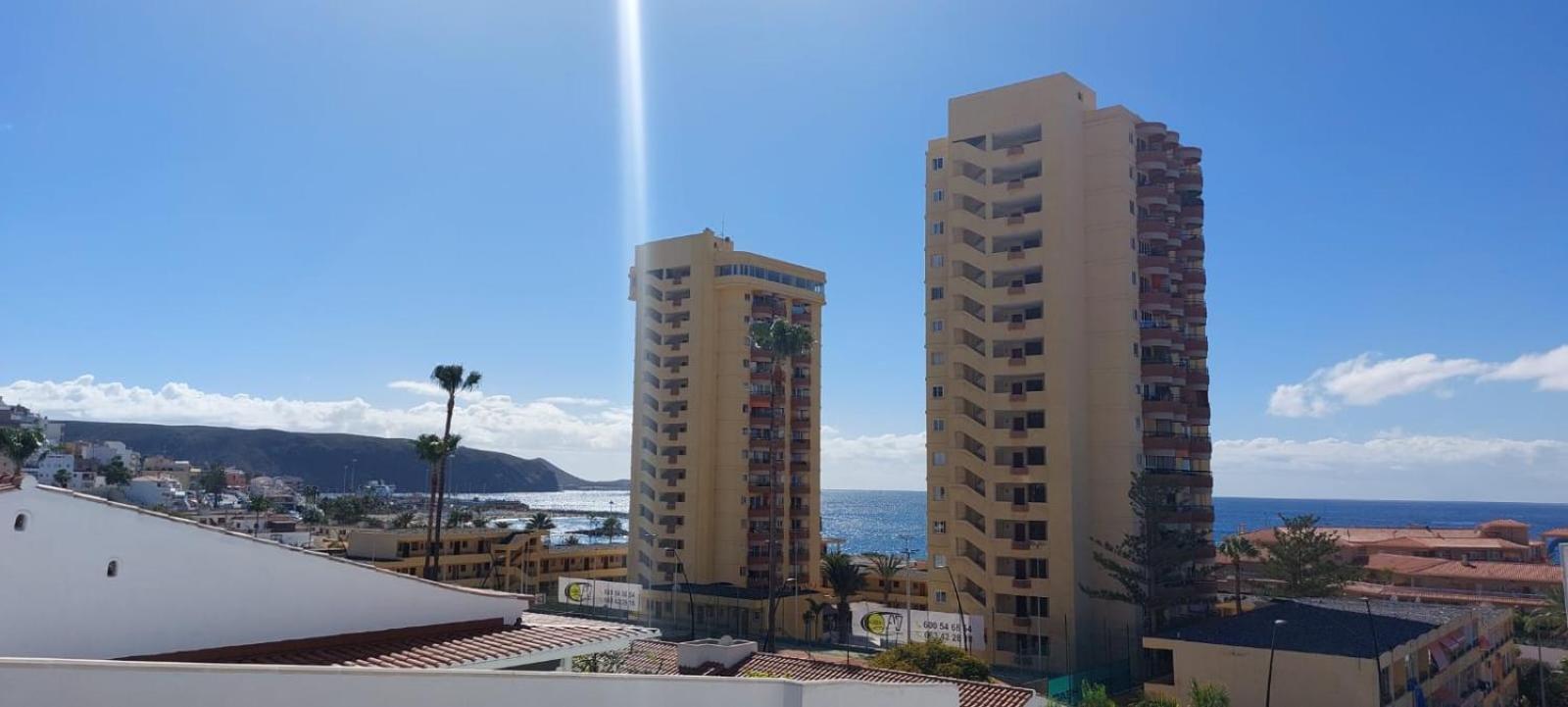 Firstline Apartment Los Cristianos Arona  Εξωτερικό φωτογραφία