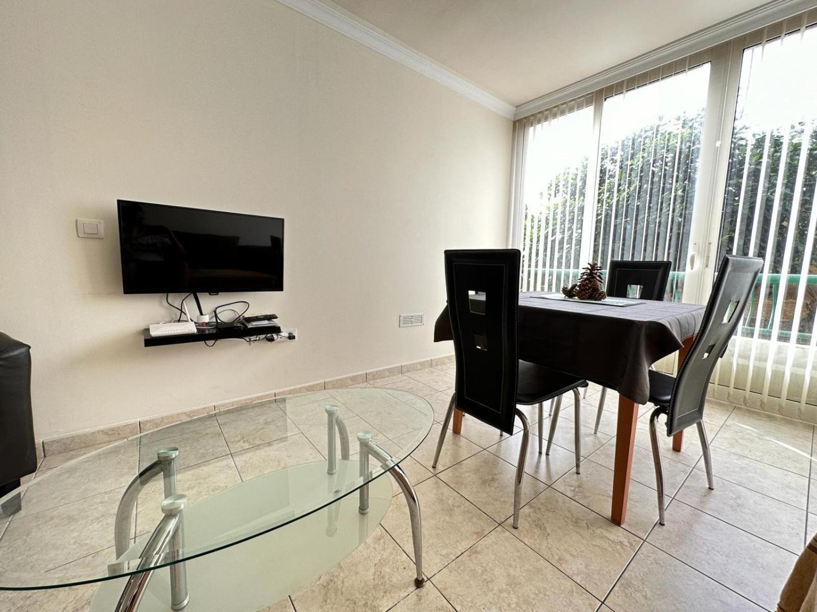 Firstline Apartment Los Cristianos Arona  Εξωτερικό φωτογραφία