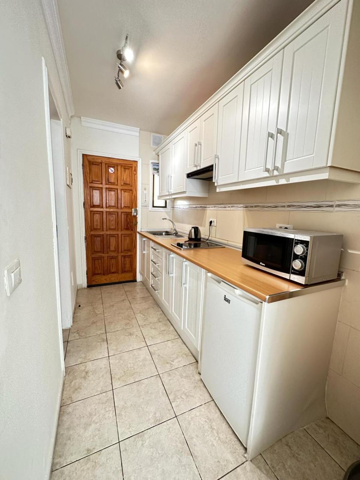 Firstline Apartment Los Cristianos Arona  Εξωτερικό φωτογραφία